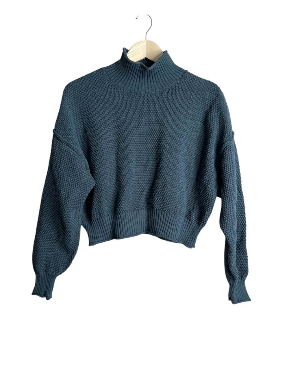 FP Beach Free People Teal Blue Chunky Knit Mock Neck Cropped Sweater Size S - Picture 3 of 6
